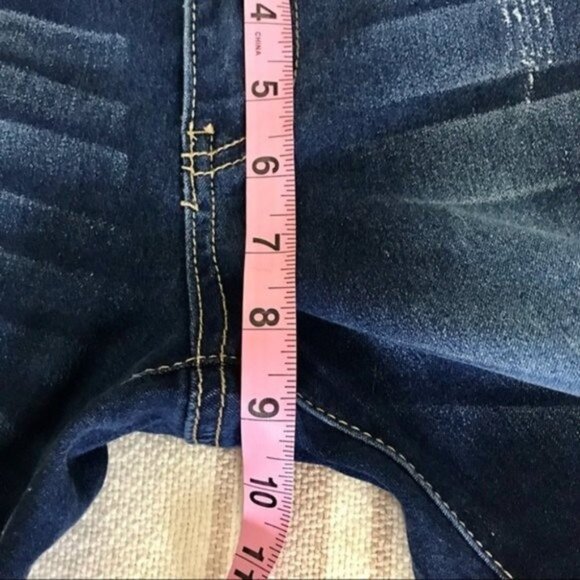 Ling Collection Women's Dark Wash Stretchy Jeans Size 5/6‎ Casual Juniors - Picture 7 of 8